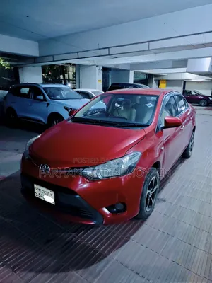 Toyota Yaris 2015 Red