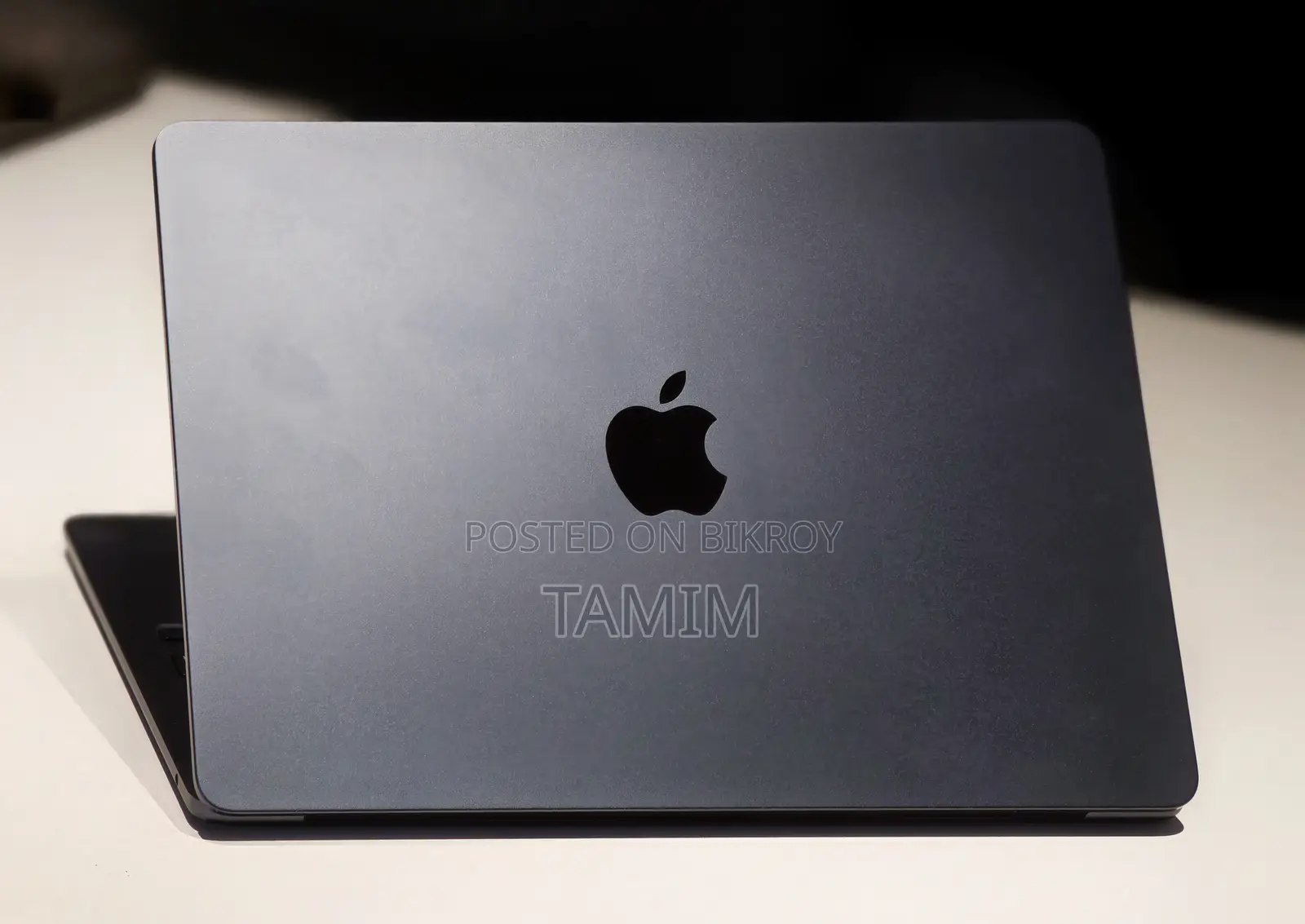 Laptop Apple MacBook Air 2024 M3 8GB Apple M3 SSD 256GB