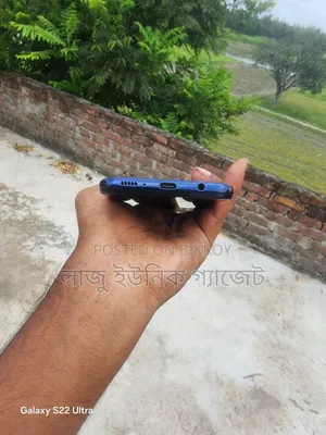 Samsung Galaxy A20 32 GB Blue