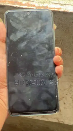 রিয়েলমি ১০ ৬৪ জিবি গ্রিন