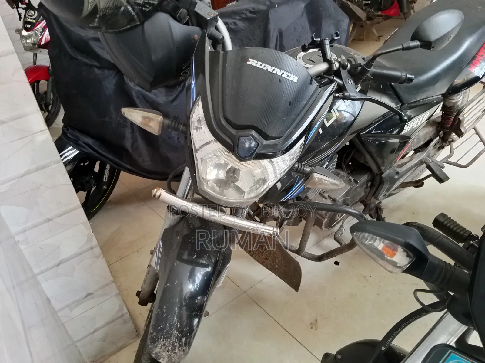 রানার টার্বো ১২৫ ২০১৭ কালো