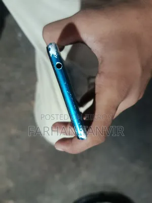 Symphony Z16 32 GB Blue