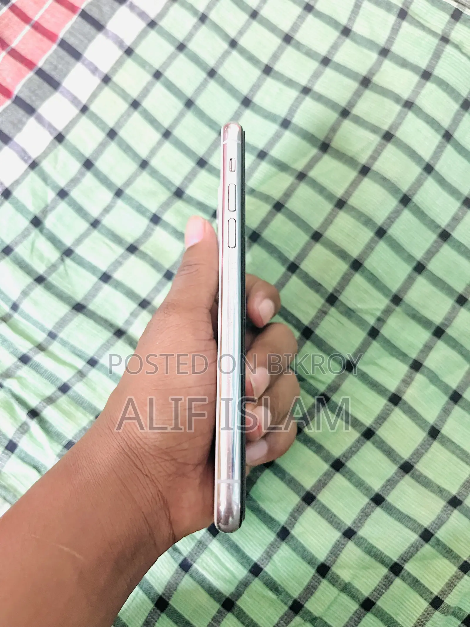 অ্যাপল আইফোন ১১ প্রো ৬৪ জিবি হোয়াইট