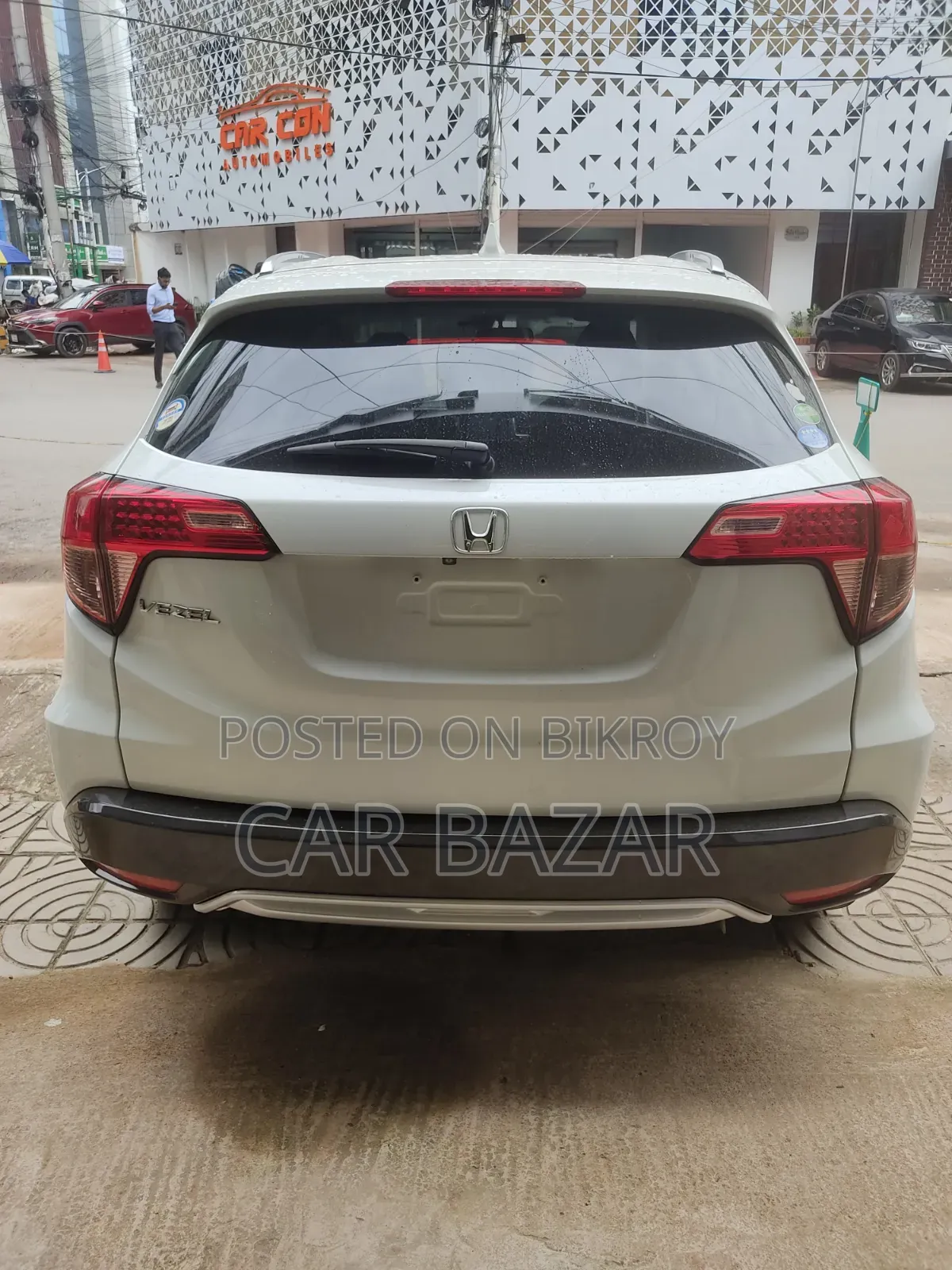New Honda Vezel 1.5 Two-Wheel Drive 2014 Pearl