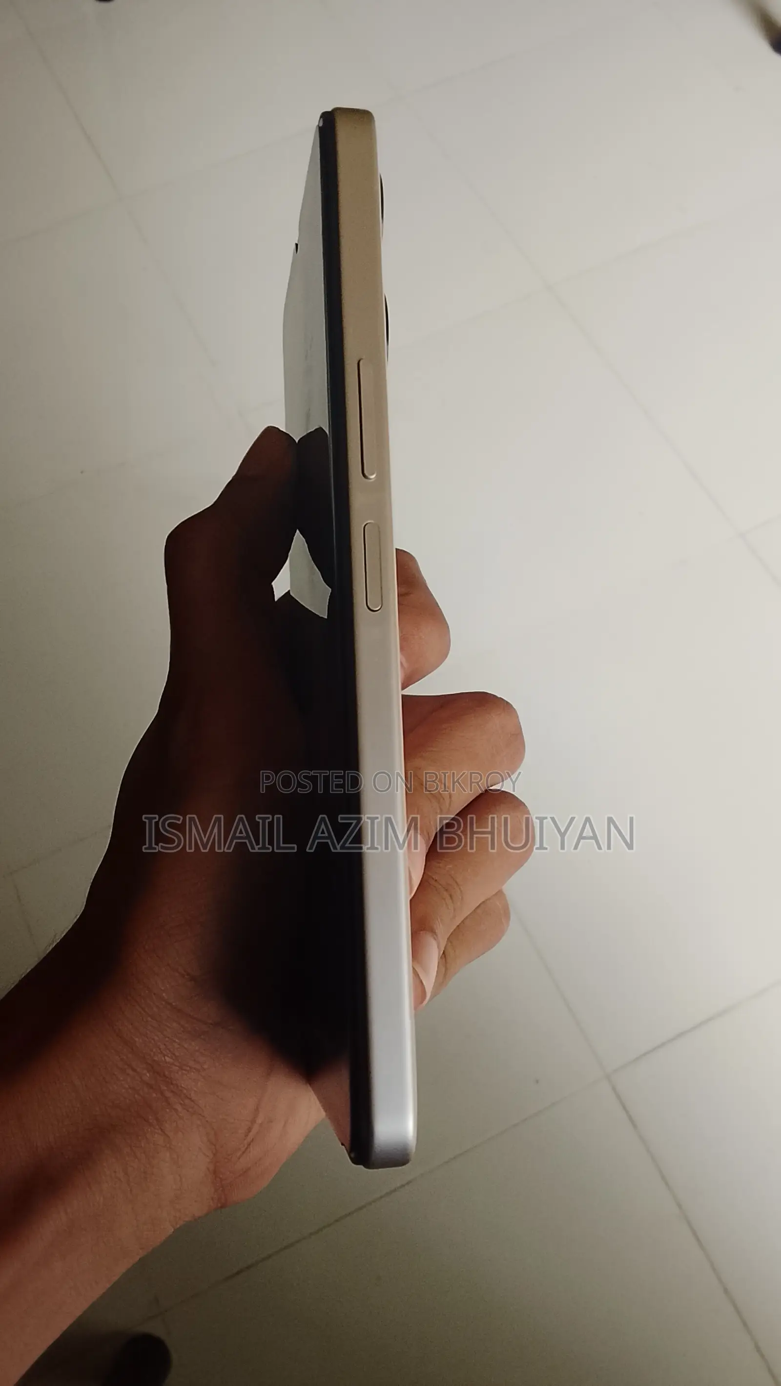 Vivo Y11d 128 GB Silver