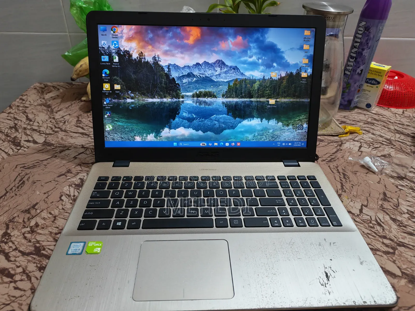 Laptop Asus VivoBook X540SA 16GB Intel Core i5 SSHD (Hybrid) 1T