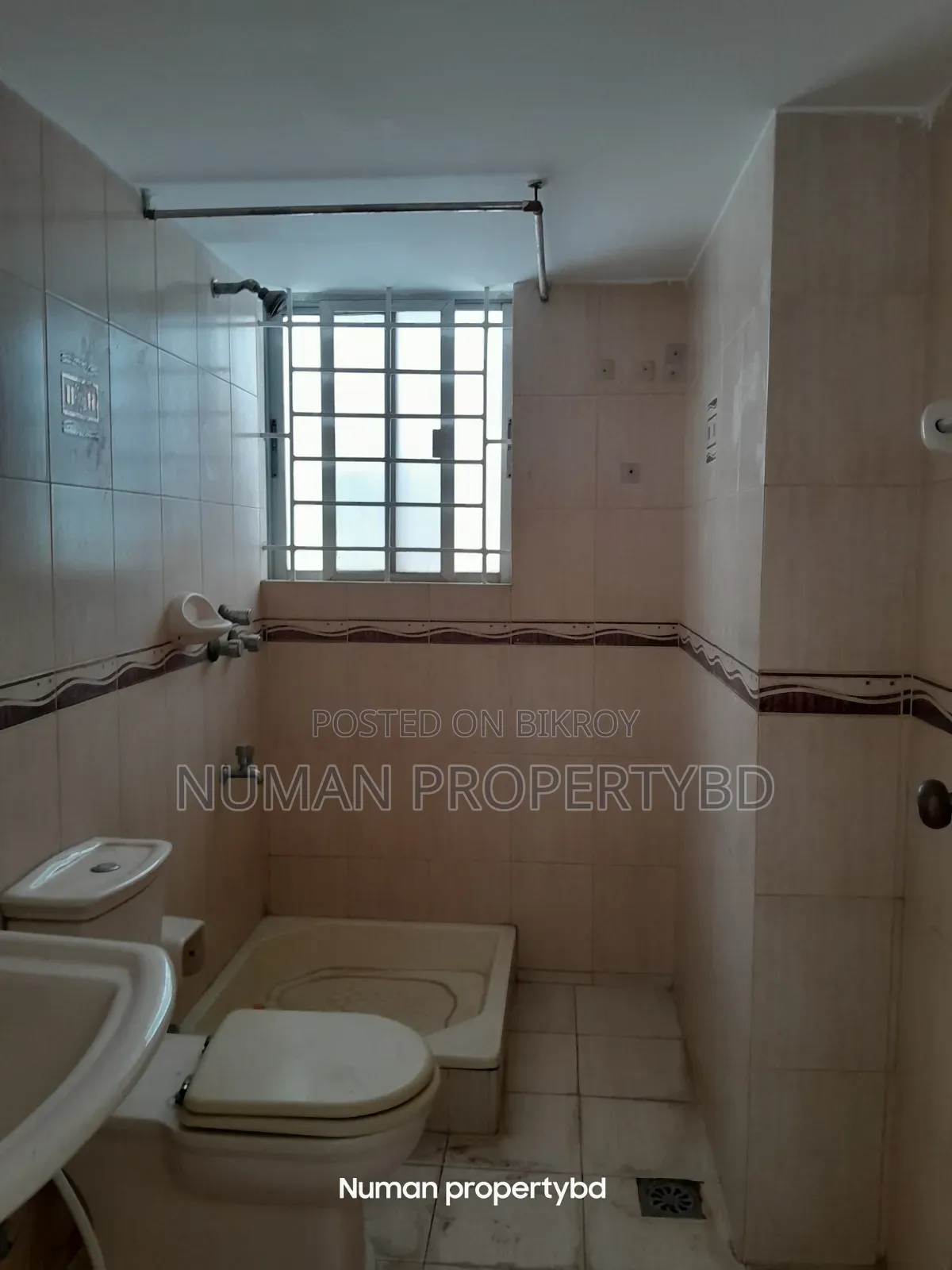 3 Bedroom Apartment in Numan Property Bd, Basundhara for Rent