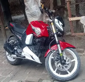 Yamaha FZ 2017 Red