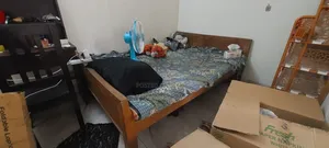 Semi Double Bed