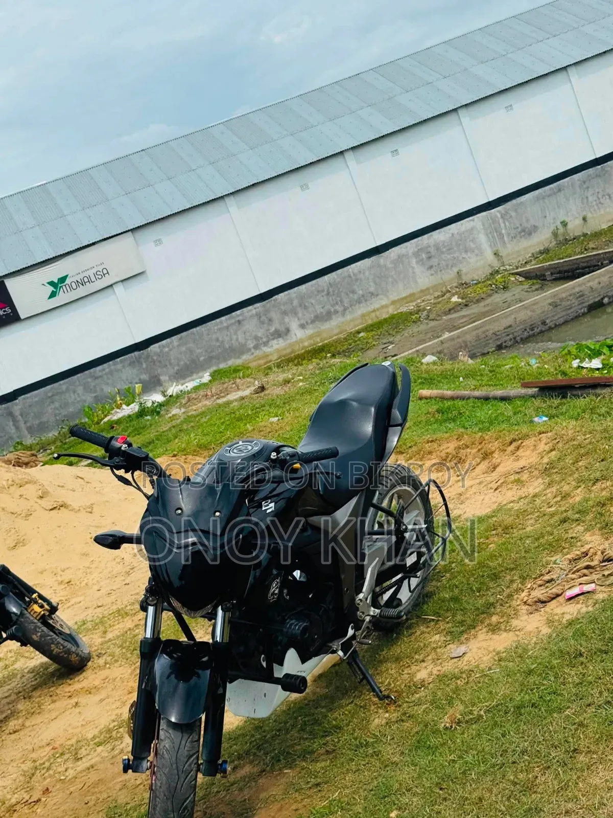 New Suzuki Gixxer 2024 Black