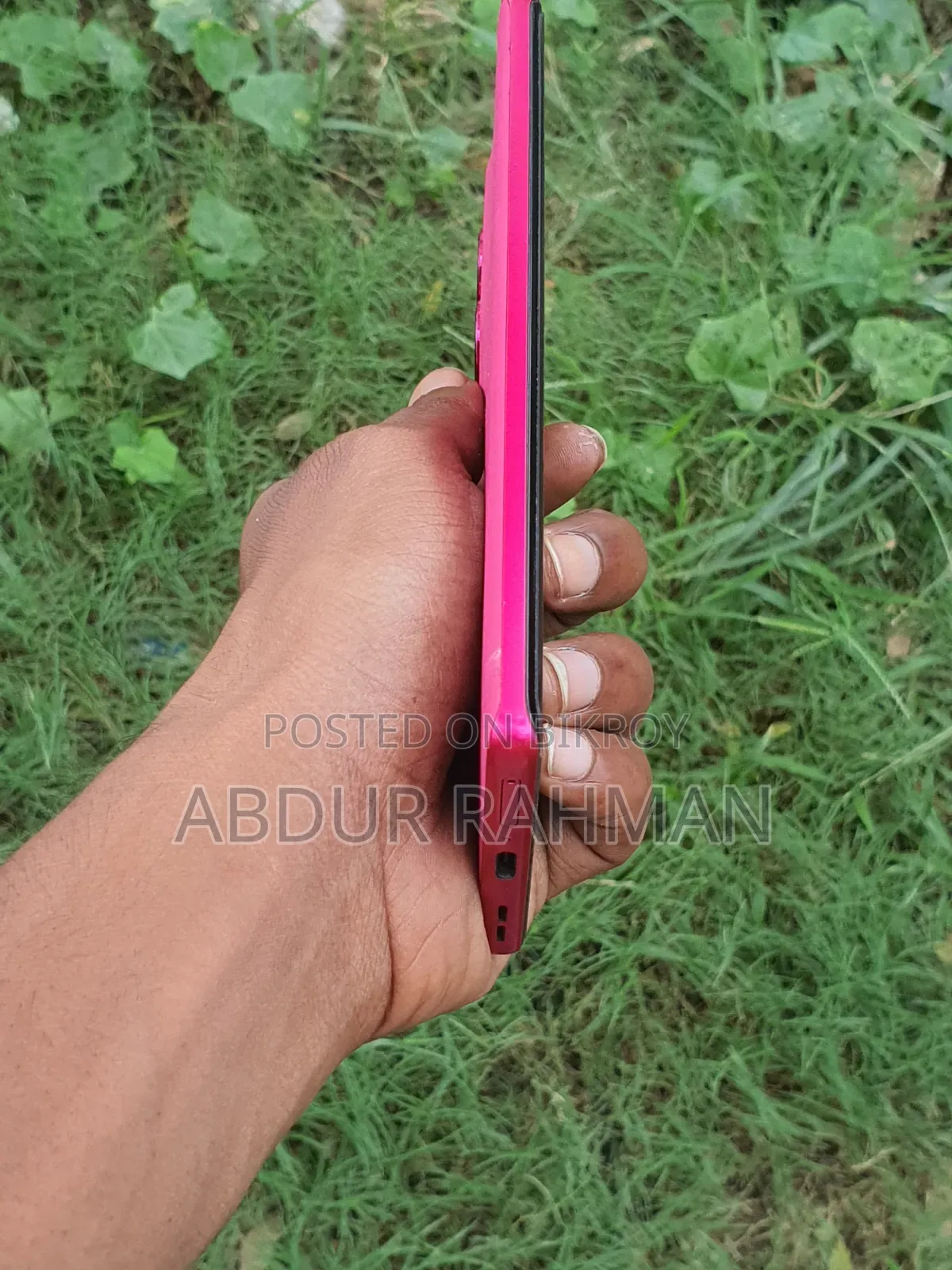 মোটর চলা এজ ৫০ ফিউশন ১২৮ জিবি পিংক