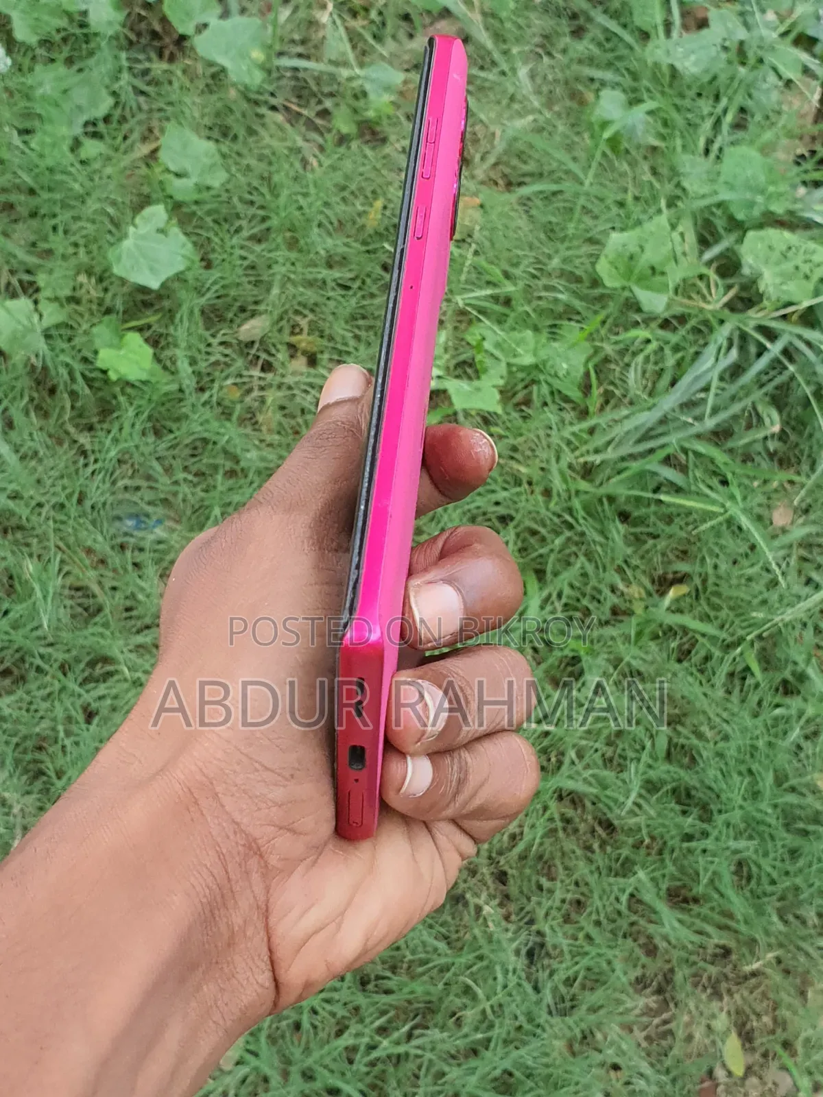 মোটর চলা এজ ৫০ ফিউশন ১২৮ জিবি পিংক