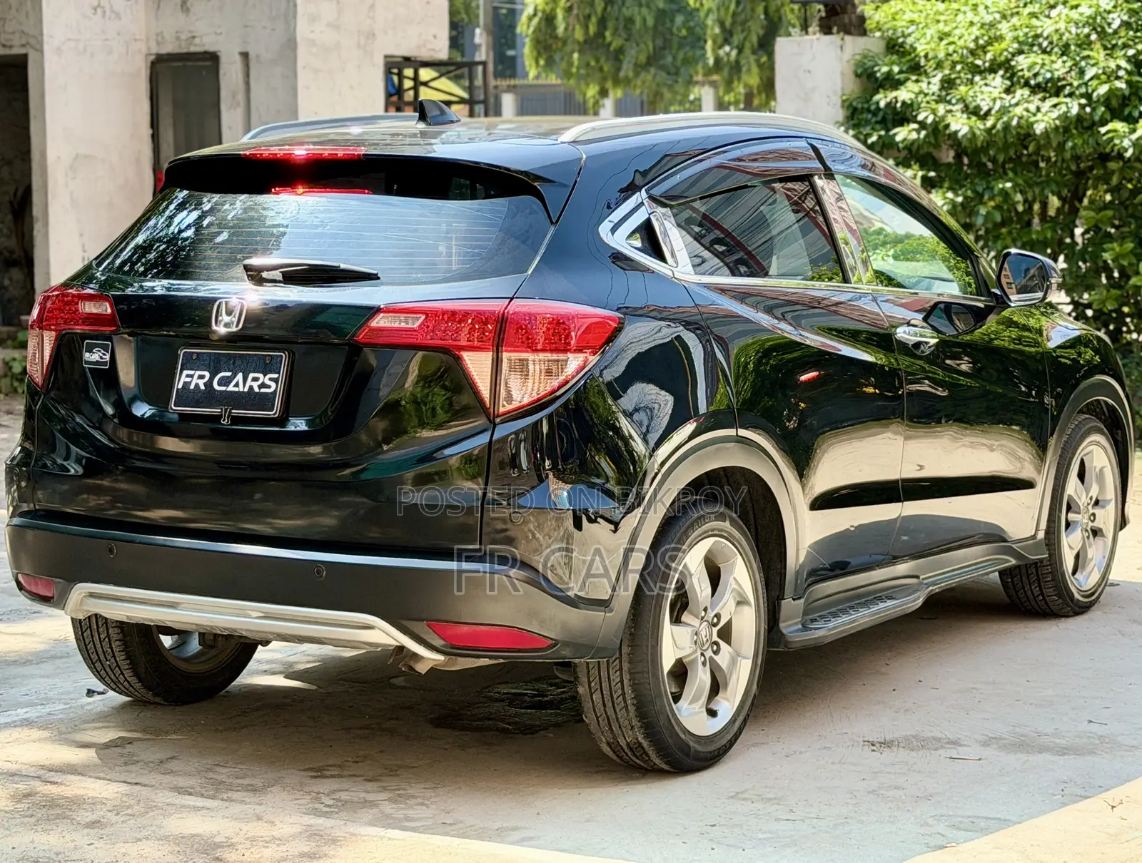 Honda Vezel 1.5 2WD 2016 Black