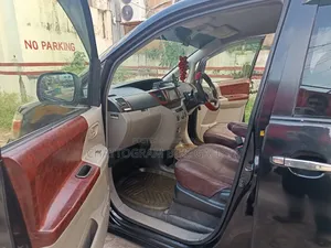 Toyota Noah 2004 Black
