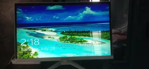 Desktop Computer 4GB Intel Core I3 HDD+SSD 500GB