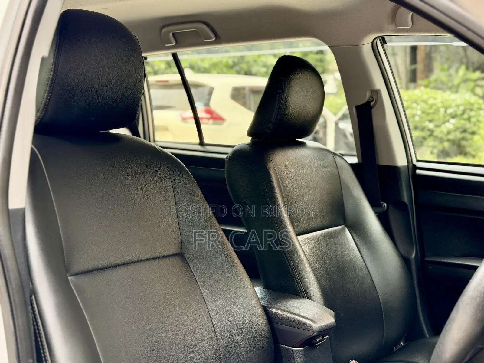 Toyota Corolla Fielder 1.5 Hybrid FWD 2019 Silver