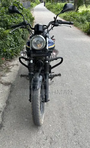 বাজাজ অ্যাভেঞ্জার ১৫০ স্ট্রিট ২০১৯ ব্লু