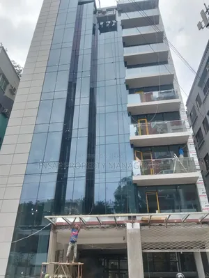 Premium Commercial Building Rent