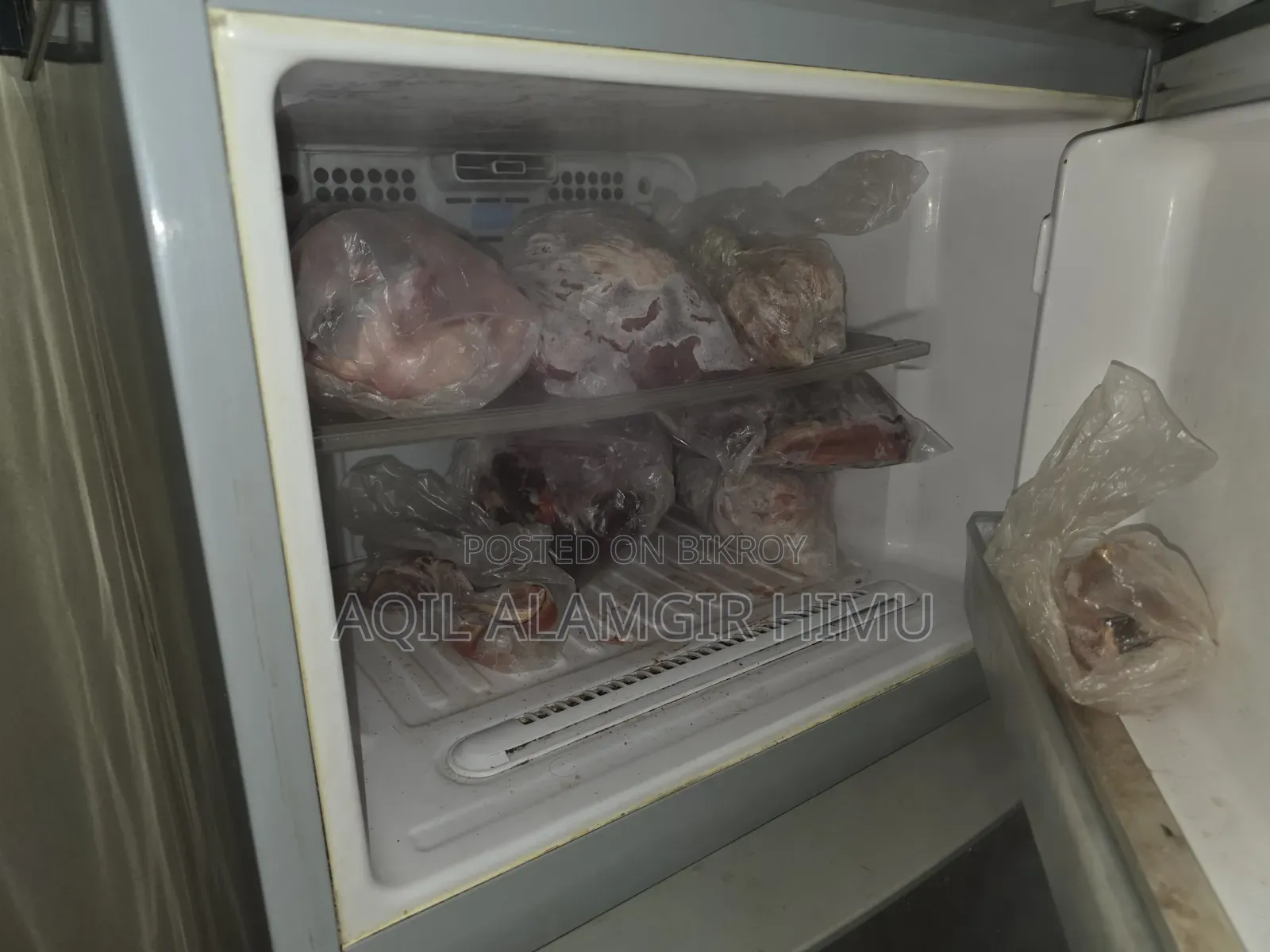 Hitachi Fridge.
