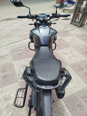 New Hero Xtreme 125R 2025 Black