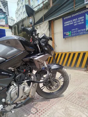 New Hero Xtreme 125R 2025 Black