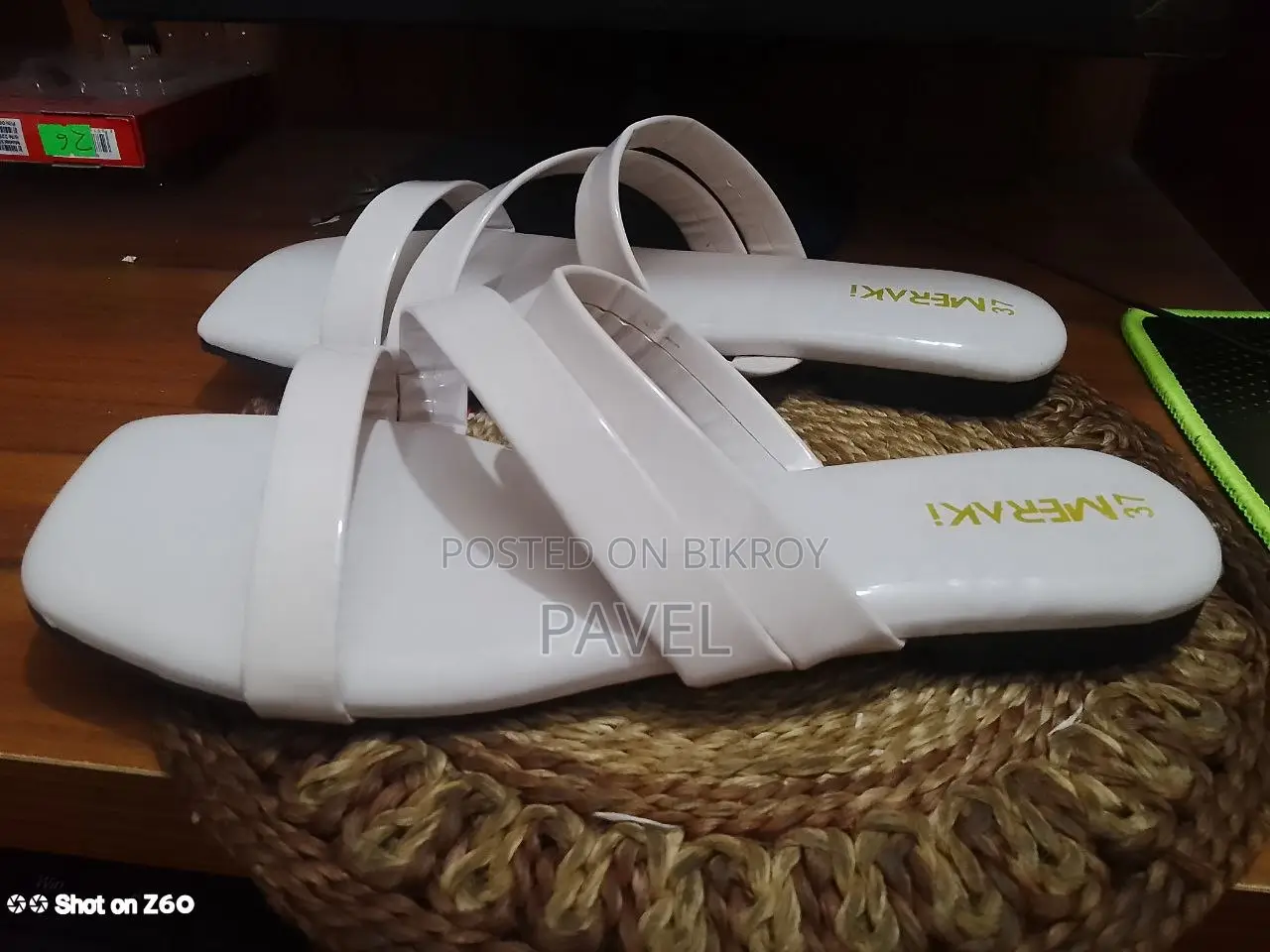মেরাকি লেডিস স্যান্ডেল (সাইজ ৩৭) অব্যবহৃত
