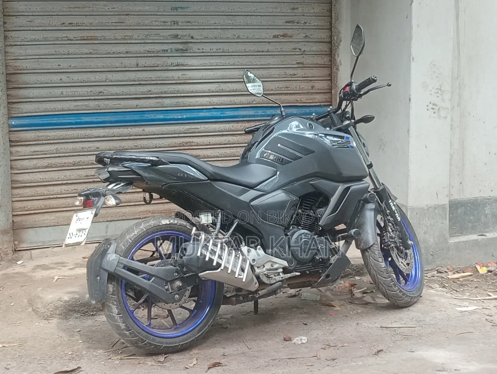 ইয়ামাহা এফজেডএস ভি৩ ২০২৪ গ্রে