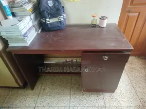 Table(office / Study)