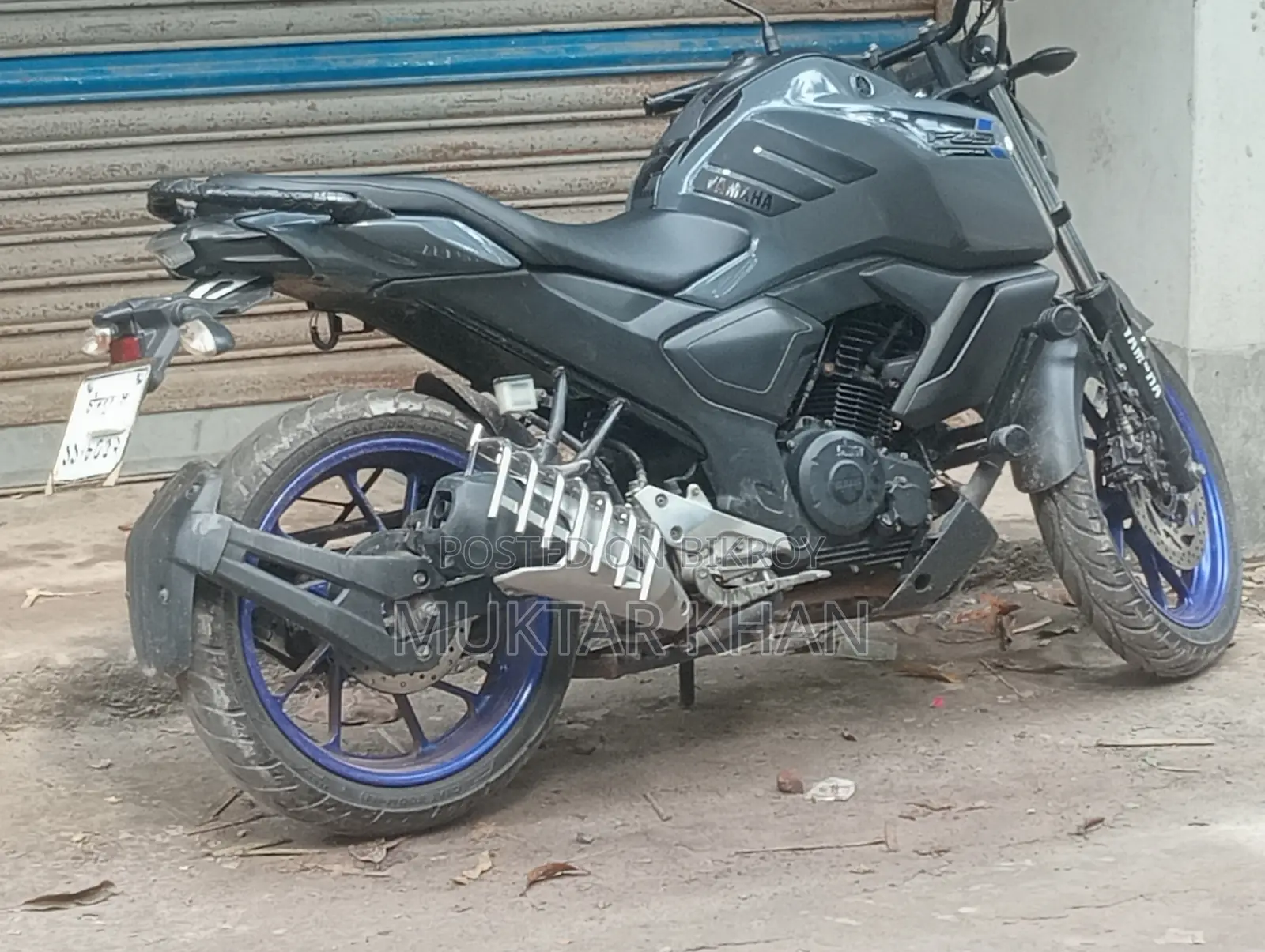 ইয়ামাহা এফজেডএস ভি৩ ২০২৪ গ্রে