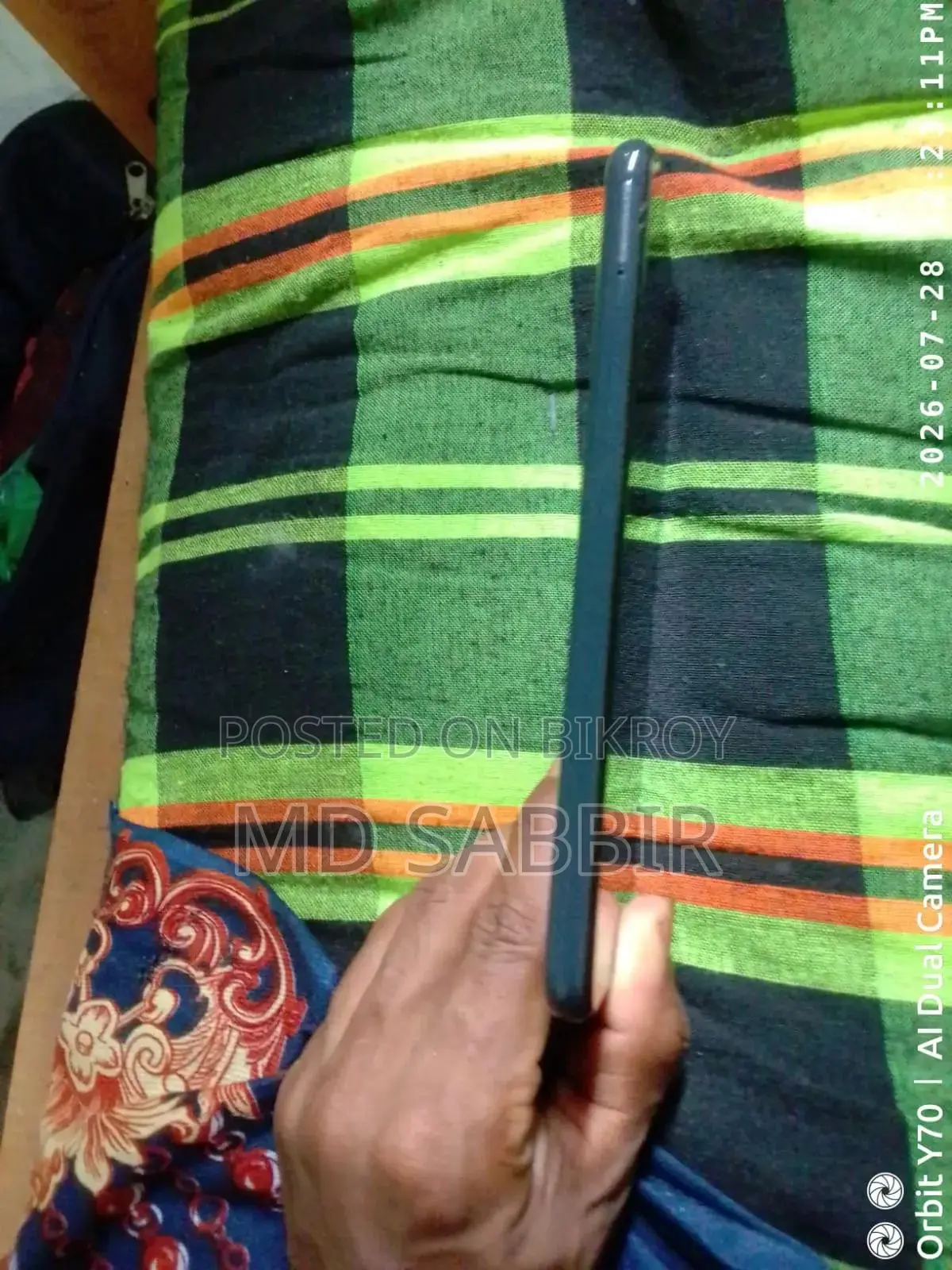 স্যামসাং গ্যালাক্সি এ১৩ ৬৪ জিবি কালো