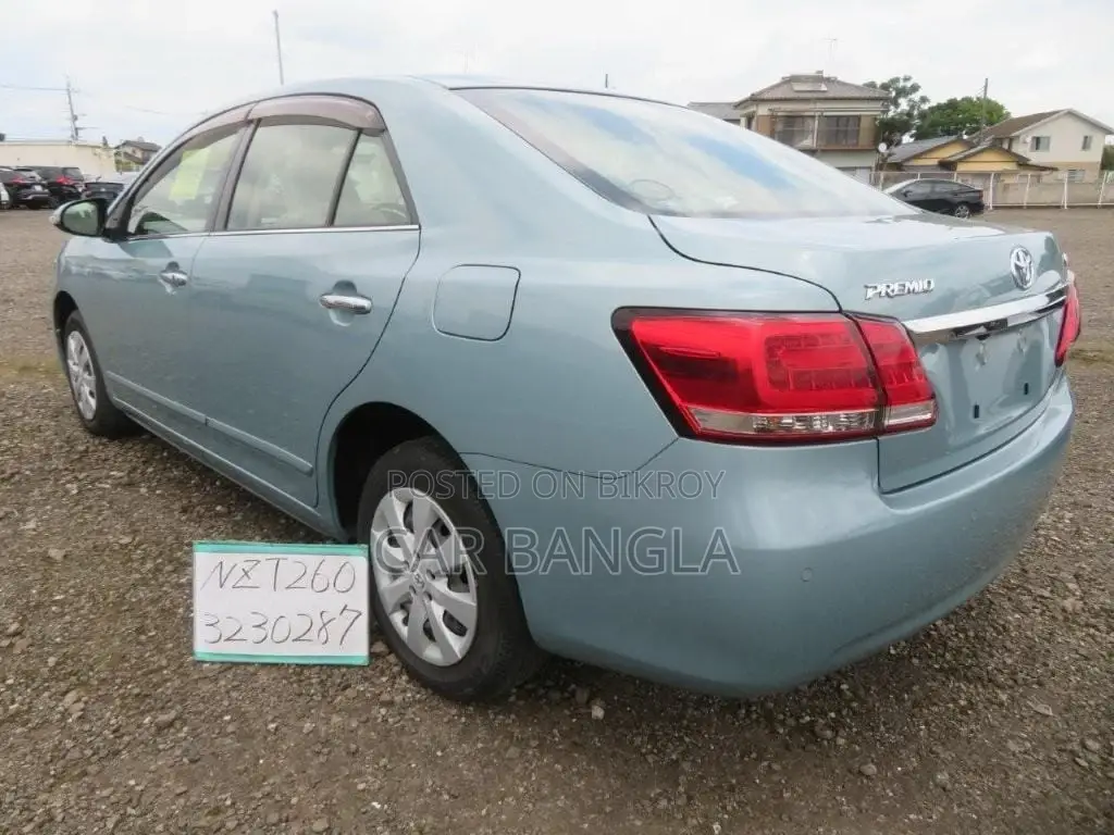 Toyota Premio 2021 Green