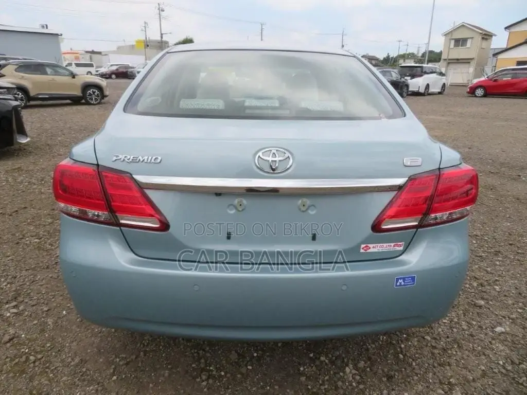 Toyota Premio 2021 Green