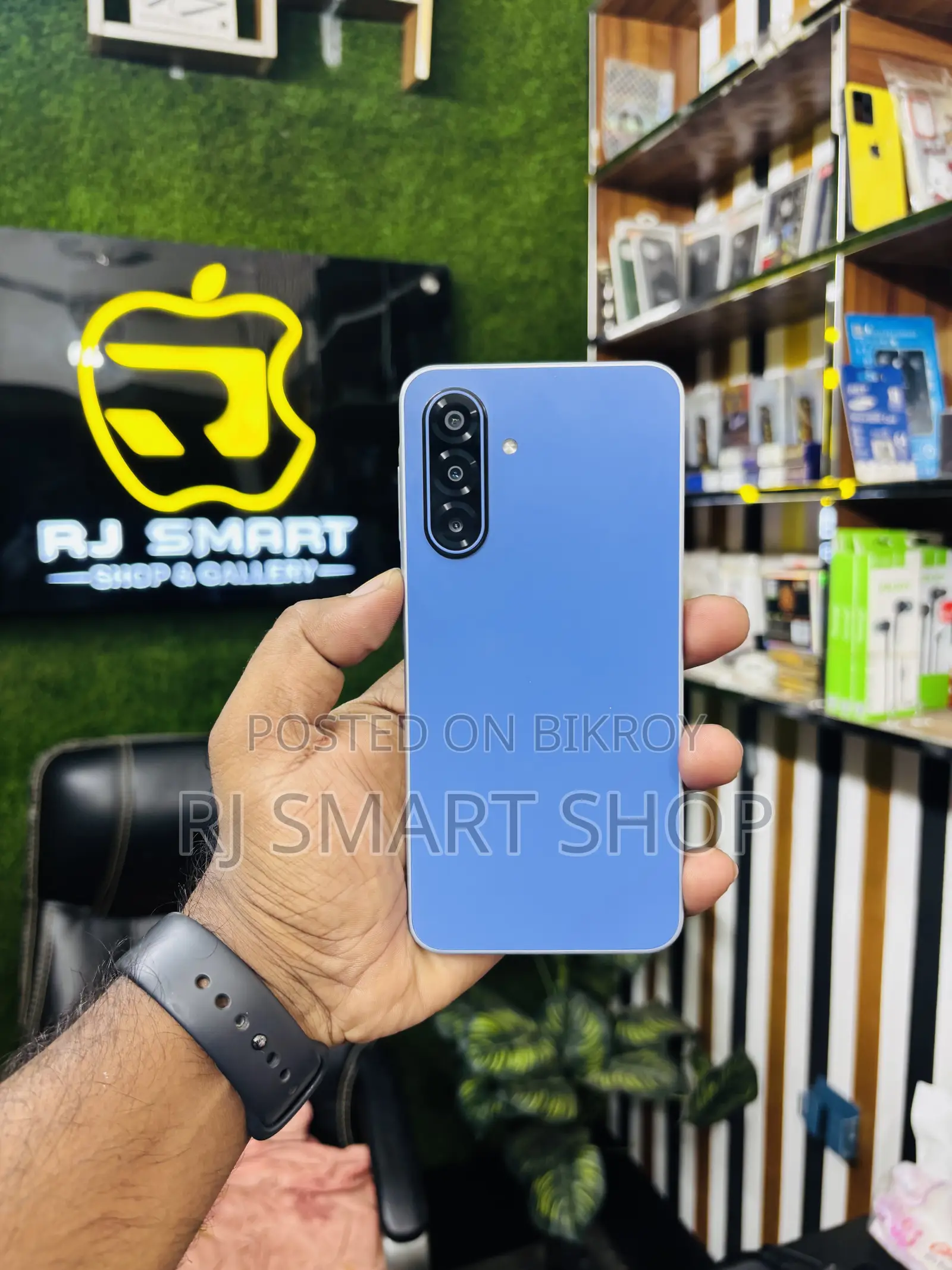 Samsung Galaxy F17 5G 128 GB Blue