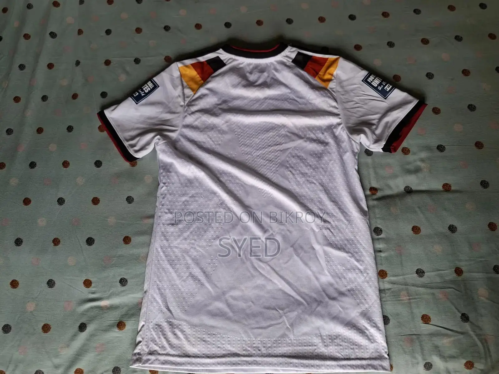 জার্সি বিক্রির জন্য