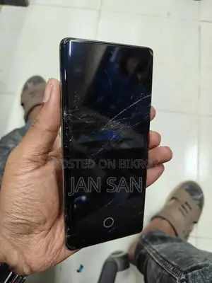 Vivo V30e 256 GB White