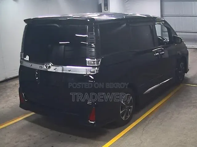 Toyota Voxy 2020 Black