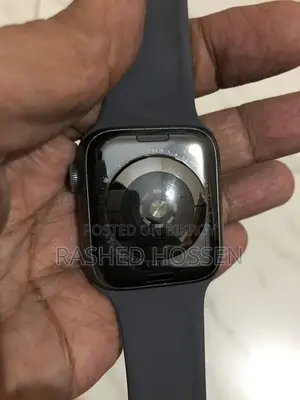 অ্যাপল ওয়াচ এস৫ ৪৪মিমি জিপিএস