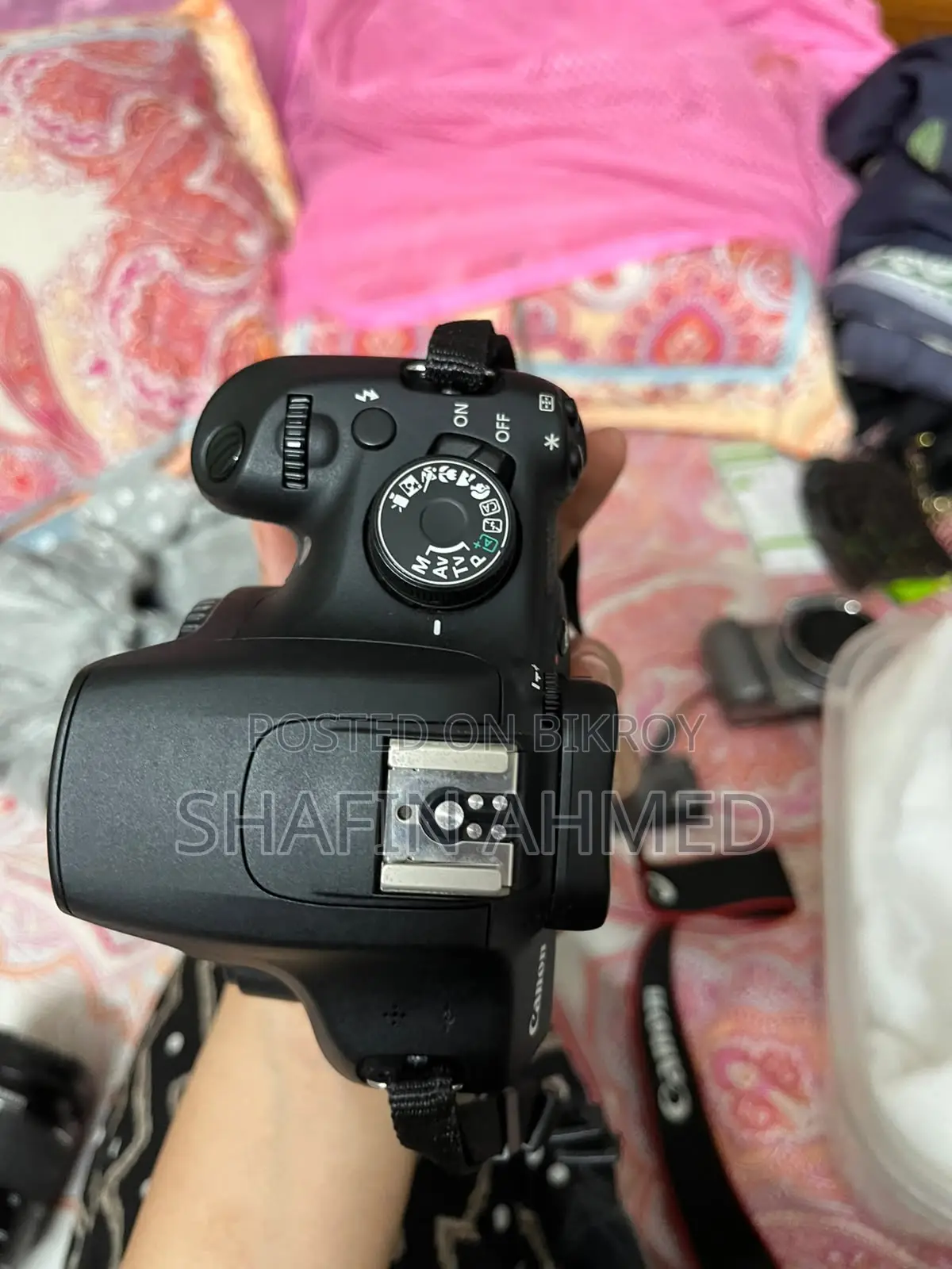 ক্যানন ইওএস ১২০০ডি ডিএসএলআর ক্যামেরা