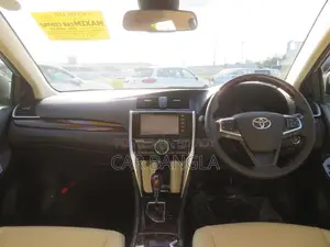 Toyota Allion 2021 Silver