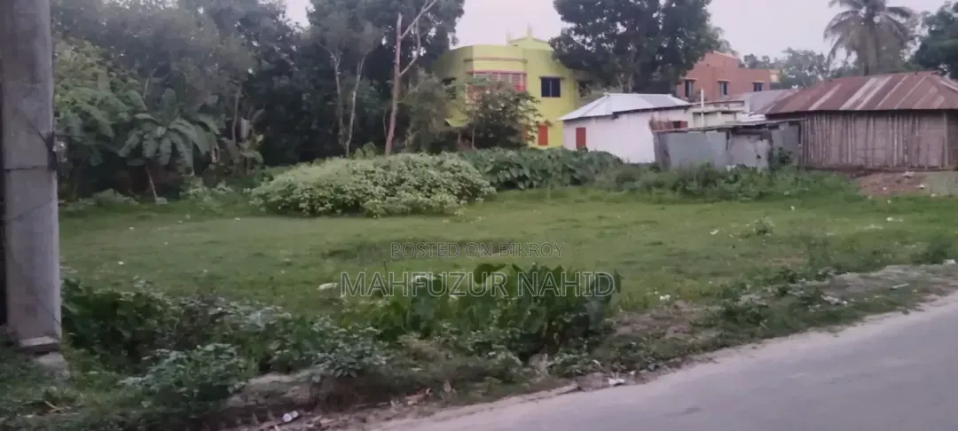 জমি বিক্রয় করা হইবে যোগাযোগ মোবাইল নাম্বার