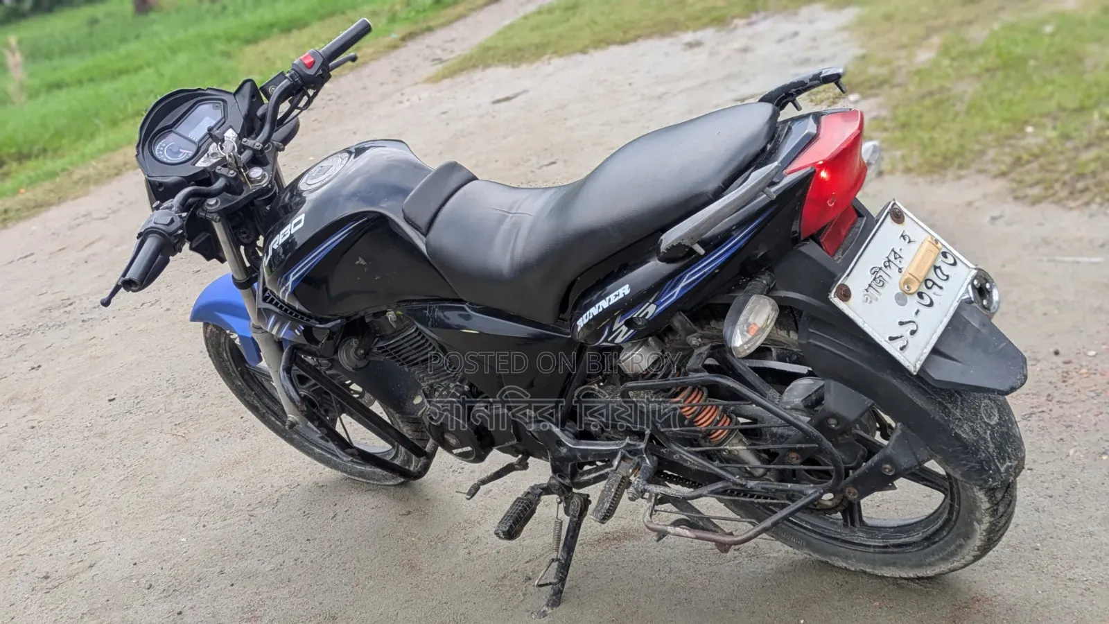 রানার টার্বো ১২৫ ২০১৮ কালো