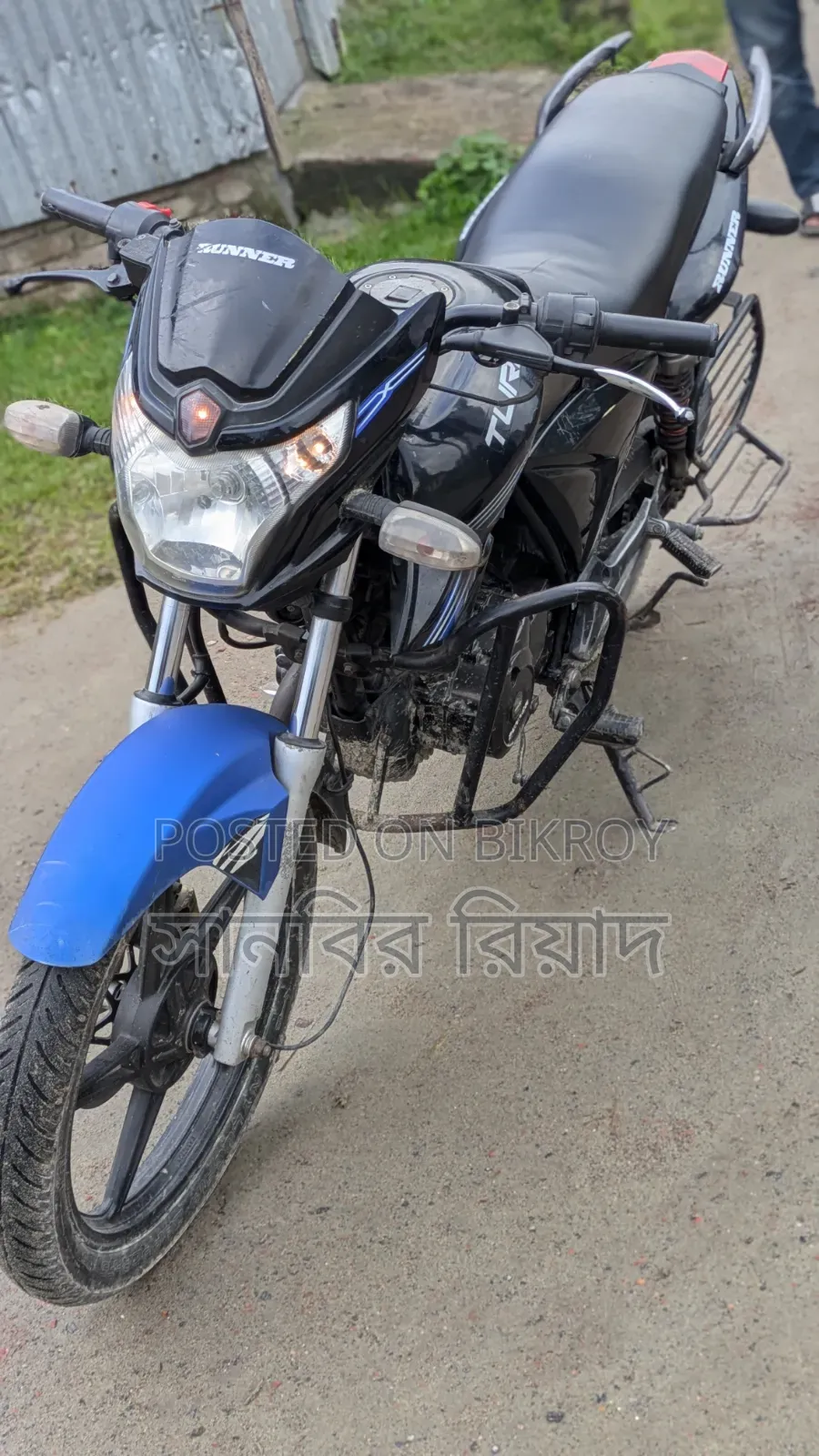 রানার টার্বো ১২৫ ২০১৮ কালো