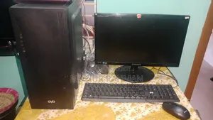 Desktop Computer 4GB SSD 128GB
