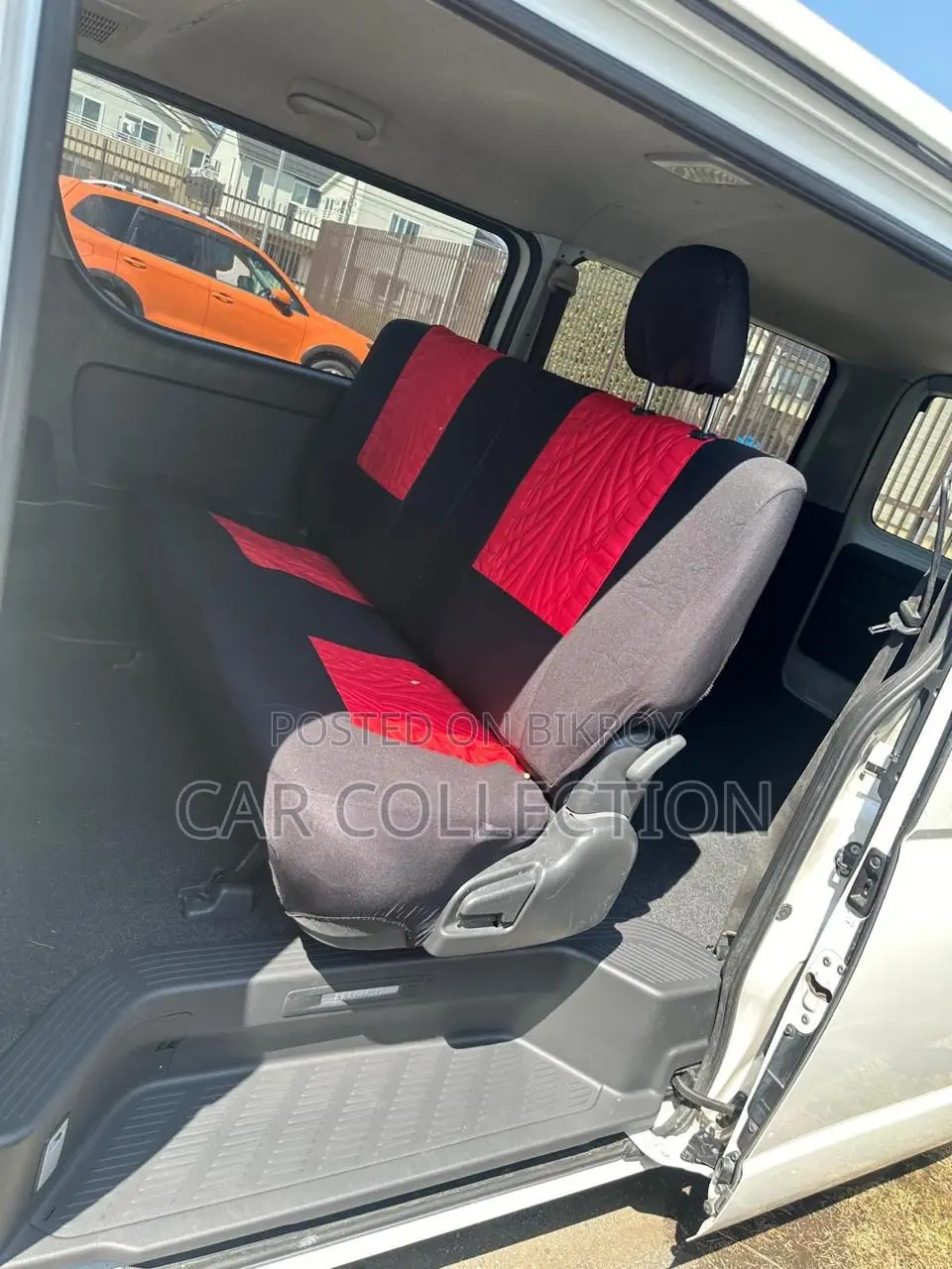 Toyota Grand HiAce 2002 Pearl