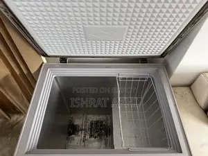 Singer Chest Deep Freezer for sale – Good Condition – Low Price