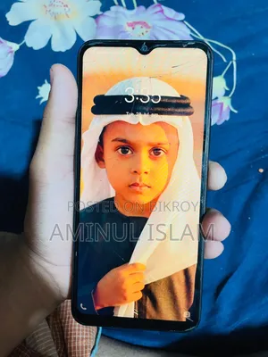 Vivo Y11 32 GB Black