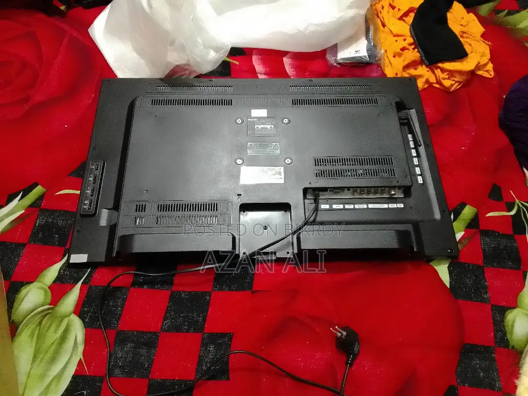 Walton Smart TV 32 Inc