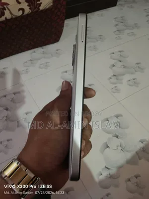 Tecno Spark Go 64 GB White