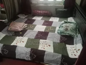 খাট বিক্রি করা হবে