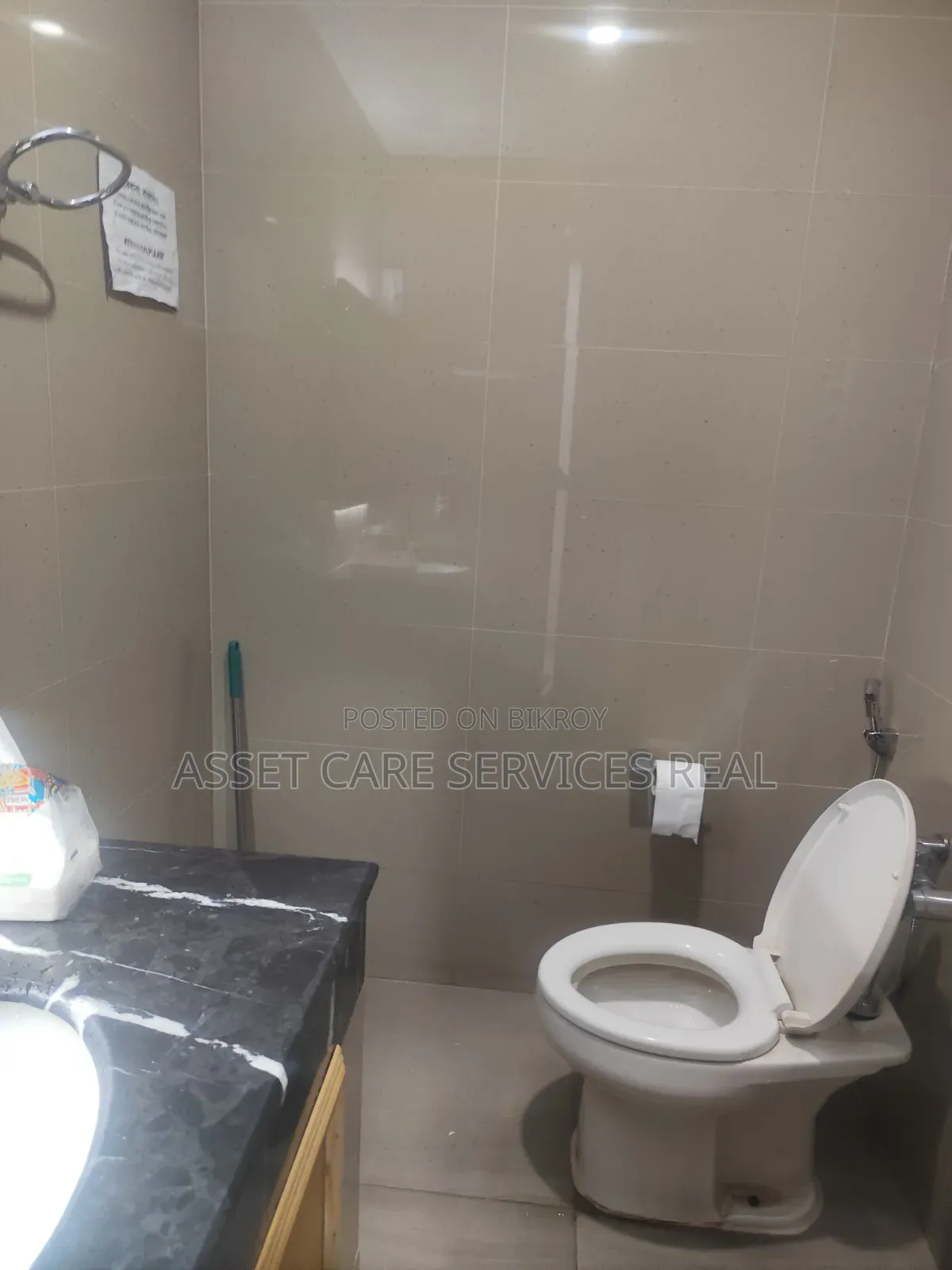 Gulshan Avenue 8487-SQFT Commercial Open Office Space Rent